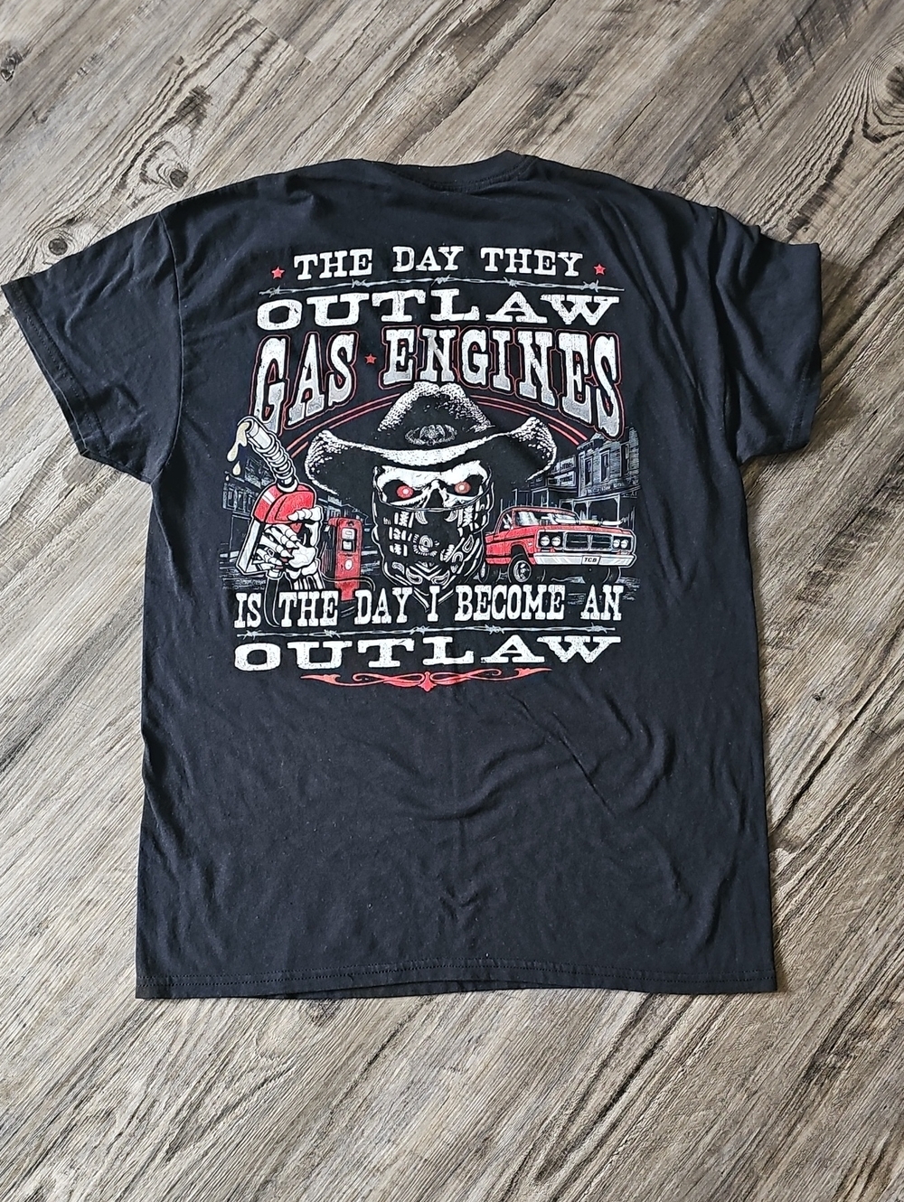 Outlaw Gas Engines Graphic Tee - Black